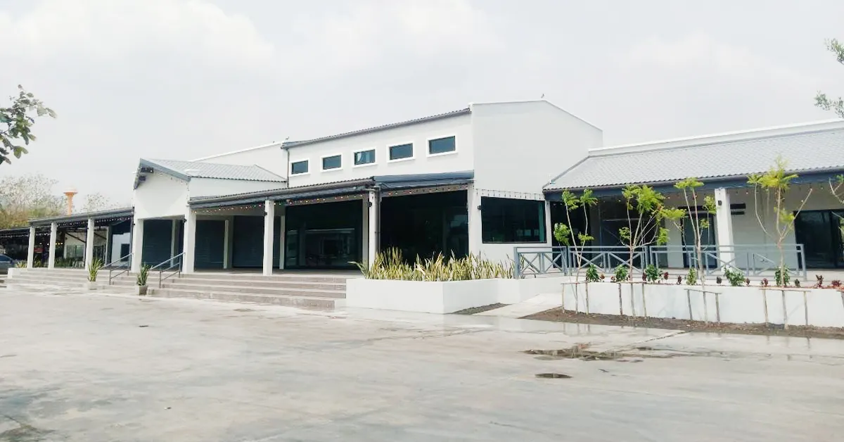 โครงการก่อสร้างอาคารเอนกประสงค์